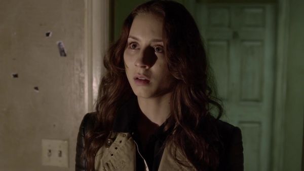 Pretty_Little_Liars_S03E18_BluRay_Rip_720p_Dual_Audio_WWW_TORRENTDOSFILMES_COM_2310.jpg