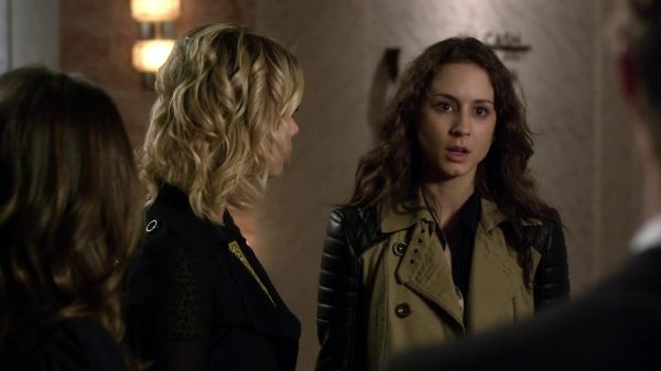 Pretty_Little_Liars_S03E18_BluRay_Rip_720p_Dual_Audio_WWW_TORRENTDOSFILMES_COM_2373.jpg