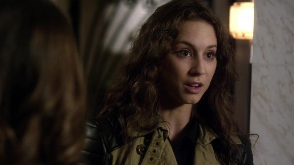 Pretty_Little_Liars_S03E18_BluRay_Rip_720p_Dual_Audio_WWW_TORRENTDOSFILMES_COM_2390.jpg