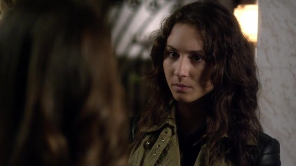 Pretty_Little_Liars_S03E18_BluRay_Rip_720p_Dual_Audio_WWW_TORRENTDOSFILMES_COM_2414.jpg