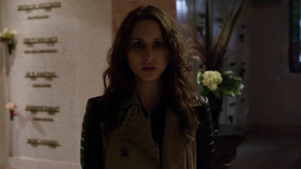 Pretty_Little_Liars_S03E18_BluRay_Rip_720p_Dual_Audio_WWW_TORRENTDOSFILMES_COM_2545.jpg