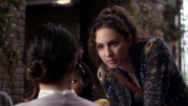Pretty_Little_Liars_S03E19_BluRay_Rip_720p_Dual_Audio_WWW_TORRENTDOSFILMES_COM_0147.jpg