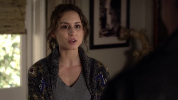 Pretty_Little_Liars_S03E19_BluRay_Rip_720p_Dual_Audio_WWW_TORRENTDOSFILMES_COM_0397.jpg