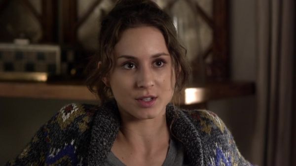 Pretty_Little_Liars_S03E19_BluRay_Rip_720p_Dual_Audio_WWW_TORRENTDOSFILMES_COM_0445.jpg