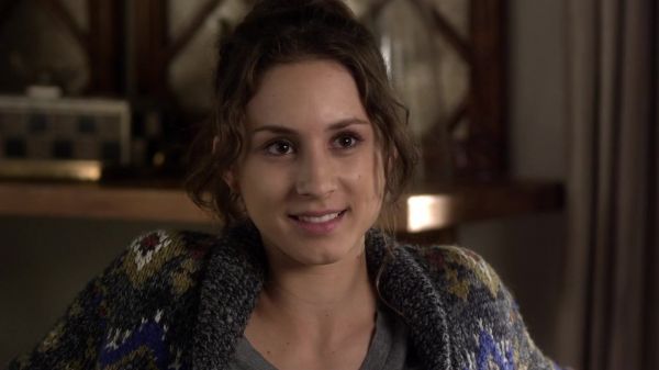 Pretty_Little_Liars_S03E19_BluRay_Rip_720p_Dual_Audio_WWW_TORRENTDOSFILMES_COM_0450.jpg