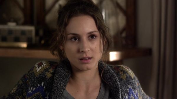 Pretty_Little_Liars_S03E19_BluRay_Rip_720p_Dual_Audio_WWW_TORRENTDOSFILMES_COM_0452.jpg