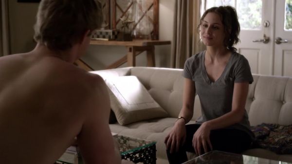 Pretty_Little_Liars_S03E19_BluRay_Rip_720p_Dual_Audio_WWW_TORRENTDOSFILMES_COM_0581.jpg