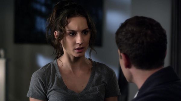 Pretty_Little_Liars_S03E19_BluRay_Rip_720p_Dual_Audio_WWW_TORRENTDOSFILMES_COM_1137.jpg