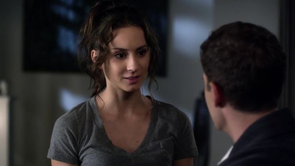 Pretty_Little_Liars_S03E19_BluRay_Rip_720p_Dual_Audio_WWW_TORRENTDOSFILMES_COM_1138.jpg
