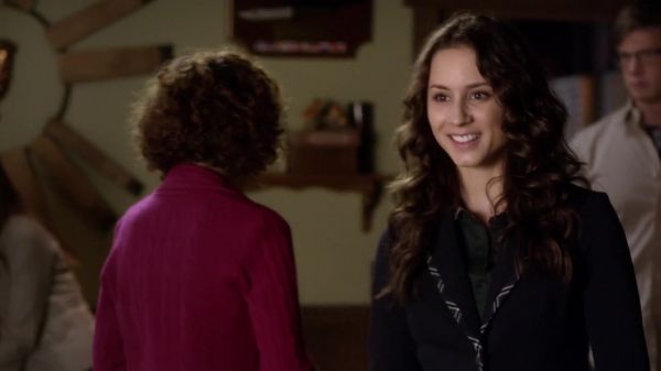 Pretty_Little_Liars_S03E19_BluRay_Rip_720p_Dual_Audio_WWW_TORRENTDOSFILMES_COM_1842.jpg