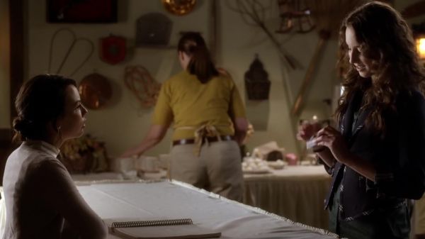 Pretty_Little_Liars_S03E19_BluRay_Rip_720p_Dual_Audio_WWW_TORRENTDOSFILMES_COM_1848.jpg