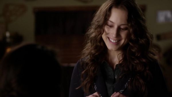 Pretty_Little_Liars_S03E19_BluRay_Rip_720p_Dual_Audio_WWW_TORRENTDOSFILMES_COM_1850.jpg