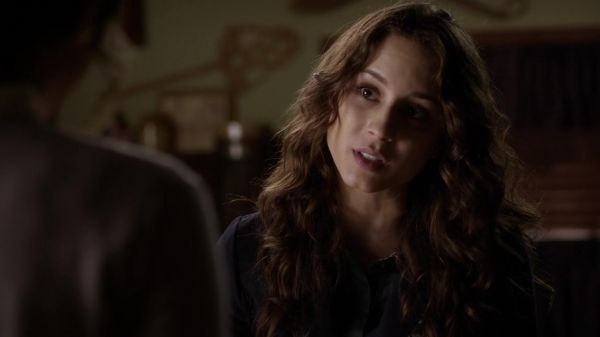 Pretty_Little_Liars_S03E19_BluRay_Rip_720p_Dual_Audio_WWW_TORRENTDOSFILMES_COM_1891.jpg