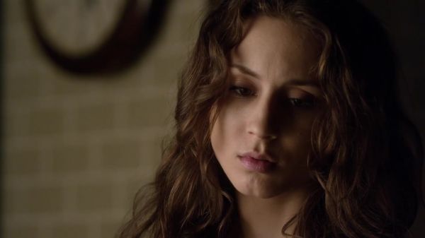 Pretty_Little_Liars_S03E19_BluRay_Rip_720p_Dual_Audio_WWW_TORRENTDOSFILMES_COM_2480.jpg