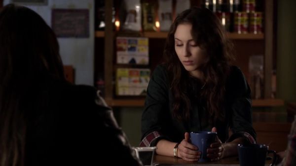 Pretty_Little_Liars_S03E20_BluRay_Rip_720p_Dual_Audio_WWW_TORRENTDOSFILMES_COM_0103.jpg