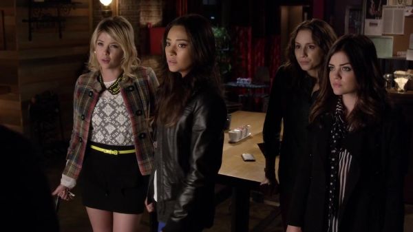 Pretty_Little_Liars_S03E20_BluRay_Rip_720p_Dual_Audio_WWW_TORRENTDOSFILMES_COM_0182.jpg