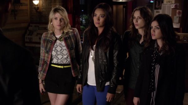 Pretty_Little_Liars_S03E20_BluRay_Rip_720p_Dual_Audio_WWW_TORRENTDOSFILMES_COM_0187.jpg