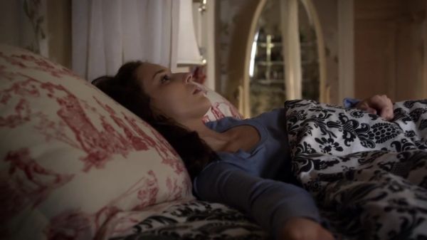 Pretty_Little_Liars_S03E20_BluRay_Rip_720p_Dual_Audio_WWW_TORRENTDOSFILMES_COM_0403.jpg