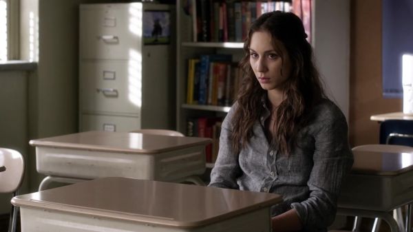 Pretty_Little_Liars_S03E20_BluRay_Rip_720p_Dual_Audio_WWW_TORRENTDOSFILMES_COM_0747.jpg