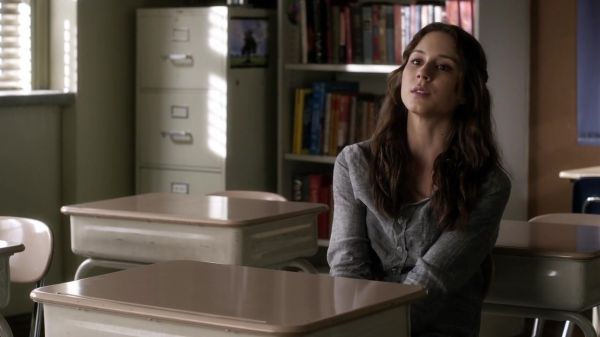 Pretty_Little_Liars_S03E20_BluRay_Rip_720p_Dual_Audio_WWW_TORRENTDOSFILMES_COM_0766.jpg