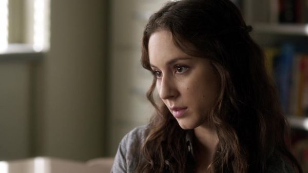 Pretty_Little_Liars_S03E20_BluRay_Rip_720p_Dual_Audio_WWW_TORRENTDOSFILMES_COM_0790.jpg