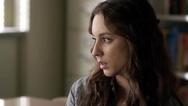 Pretty_Little_Liars_S03E20_BluRay_Rip_720p_Dual_Audio_WWW_TORRENTDOSFILMES_COM_0799.jpg