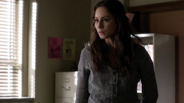 Pretty_Little_Liars_S03E20_BluRay_Rip_720p_Dual_Audio_WWW_TORRENTDOSFILMES_COM_0817.jpg