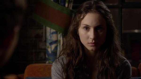 Pretty_Little_Liars_S03E20_BluRay_Rip_720p_Dual_Audio_WWW_TORRENTDOSFILMES_COM_1456.jpg