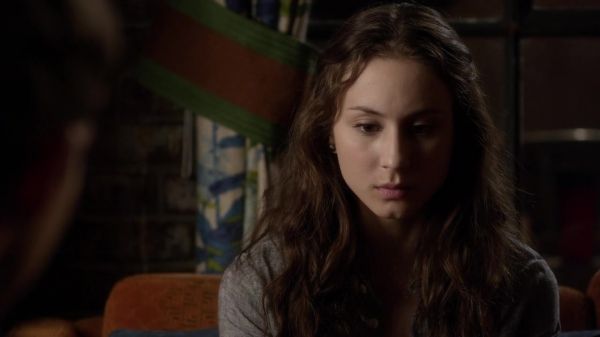Pretty_Little_Liars_S03E20_BluRay_Rip_720p_Dual_Audio_WWW_TORRENTDOSFILMES_COM_1458.jpg