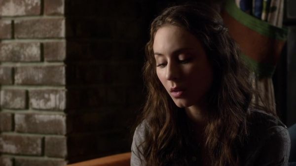 Pretty_Little_Liars_S03E20_BluRay_Rip_720p_Dual_Audio_WWW_TORRENTDOSFILMES_COM_1487.jpg
