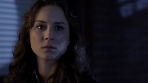 Pretty_Little_Liars_S03E20_BluRay_Rip_720p_Dual_Audio_WWW_TORRENTDOSFILMES_COM_1848.jpg