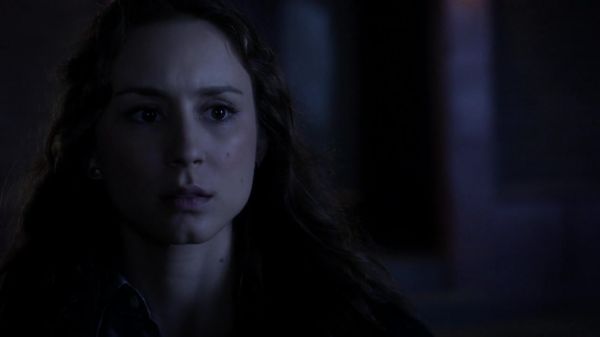 Pretty_Little_Liars_S03E20_BluRay_Rip_720p_Dual_Audio_WWW_TORRENTDOSFILMES_COM_1863.jpg