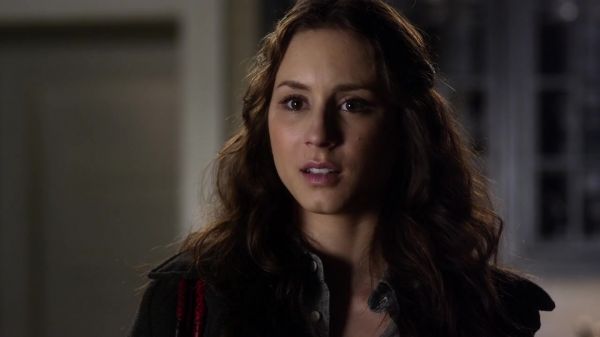 Pretty_Little_Liars_S03E20_BluRay_Rip_720p_Dual_Audio_WWW_TORRENTDOSFILMES_COM_1955.jpg