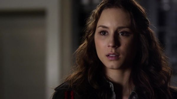 Pretty_Little_Liars_S03E20_BluRay_Rip_720p_Dual_Audio_WWW_TORRENTDOSFILMES_COM_1959.jpg