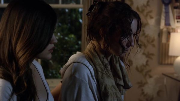 Pretty_Little_Liars_S03E20_BluRay_Rip_720p_Dual_Audio_WWW_TORRENTDOSFILMES_COM_2486.jpg