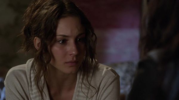 Pretty_Little_Liars_S03E21_BluRay_Rip_720p_Dual_Audio_WWW_TORRENTDOSFILMES_COM_0066.jpg