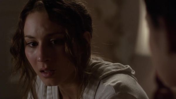 Pretty_Little_Liars_S03E21_BluRay_Rip_720p_Dual_Audio_WWW_TORRENTDOSFILMES_COM_0090.jpg