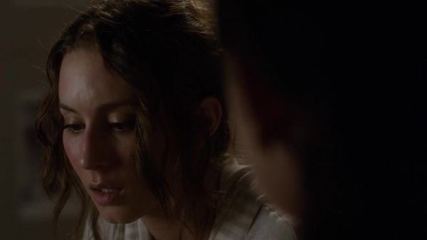 Pretty_Little_Liars_S03E21_BluRay_Rip_720p_Dual_Audio_WWW_TORRENTDOSFILMES_COM_0100.jpg