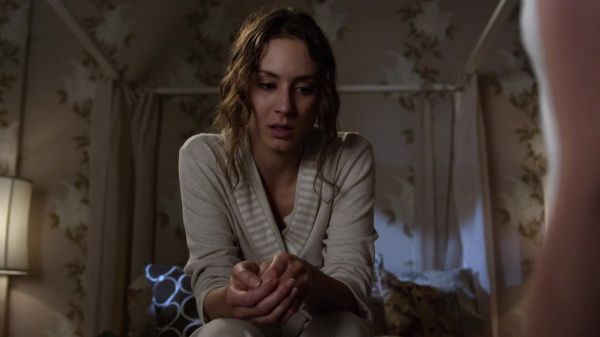 Pretty_Little_Liars_S03E21_BluRay_Rip_720p_Dual_Audio_WWW_TORRENTDOSFILMES_COM_0238.jpg