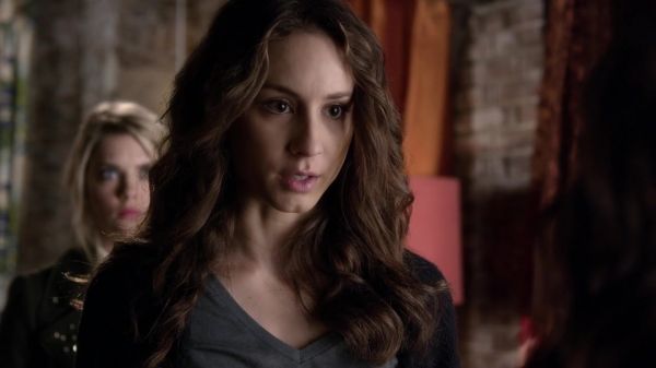 Pretty_Little_Liars_S03E21_BluRay_Rip_720p_Dual_Audio_WWW_TORRENTDOSFILMES_COM_0840.jpg
