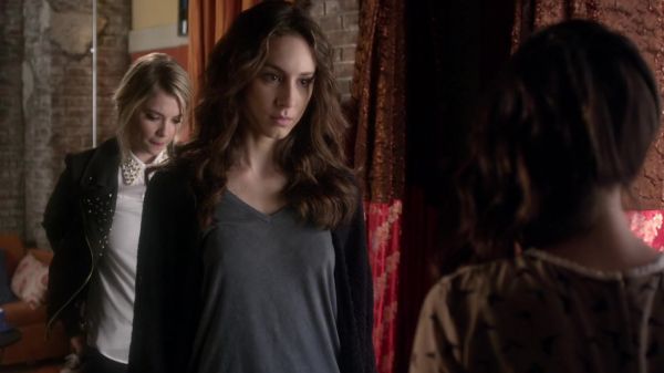 Pretty_Little_Liars_S03E21_BluRay_Rip_720p_Dual_Audio_WWW_TORRENTDOSFILMES_COM_0850.jpg