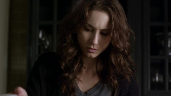 Pretty_Little_Liars_S03E21_BluRay_Rip_720p_Dual_Audio_WWW_TORRENTDOSFILMES_COM_1042.jpg