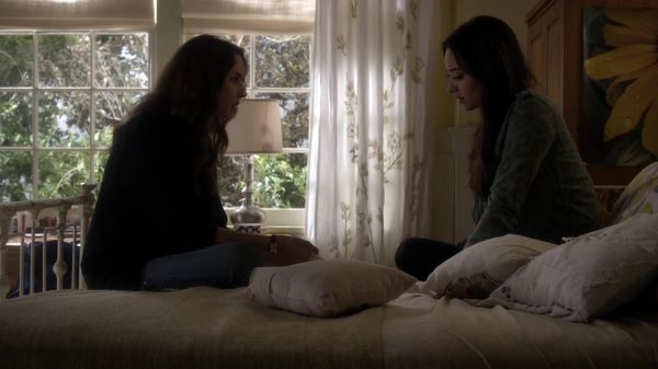 Pretty_Little_Liars_S03E21_BluRay_Rip_720p_Dual_Audio_WWW_TORRENTDOSFILMES_COM_1104.jpg