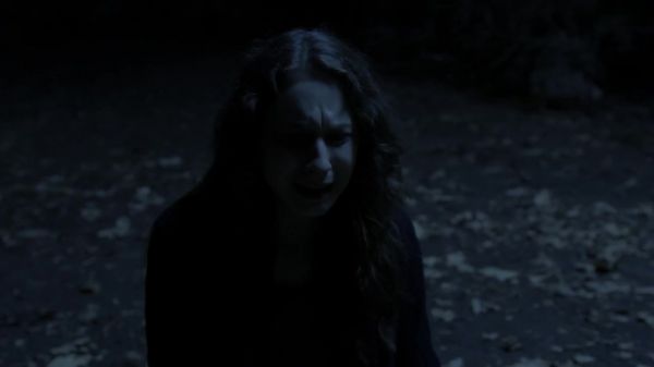 Pretty_Little_Liars_S03E21_BluRay_Rip_720p_Dual_Audio_WWW_TORRENTDOSFILMES_COM_1840.jpg
