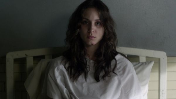 Pretty_Little_Liars_S03E21_BluRay_Rip_720p_Dual_Audio_WWW_TORRENTDOSFILMES_COM_2581.jpg