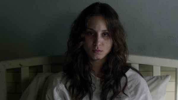 Pretty_Little_Liars_S03E21_BluRay_Rip_720p_Dual_Audio_WWW_TORRENTDOSFILMES_COM_2586.jpg