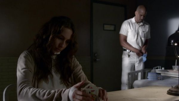 Pretty_Little_Liars_S03E22_BluRay_Rip_720p_Dual_Audio_WWW_TORRENTDOSFILMES_COM_0137.jpg