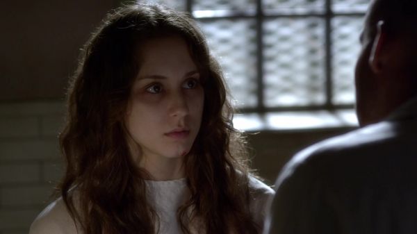 Pretty_Little_Liars_S03E22_BluRay_Rip_720p_Dual_Audio_WWW_TORRENTDOSFILMES_COM_0203.jpg