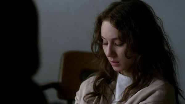 Pretty_Little_Liars_S03E22_BluRay_Rip_720p_Dual_Audio_WWW_TORRENTDOSFILMES_COM_0594.jpg