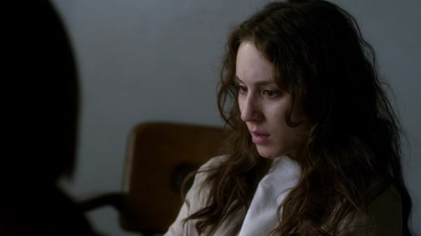 Pretty_Little_Liars_S03E22_BluRay_Rip_720p_Dual_Audio_WWW_TORRENTDOSFILMES_COM_0643.jpg